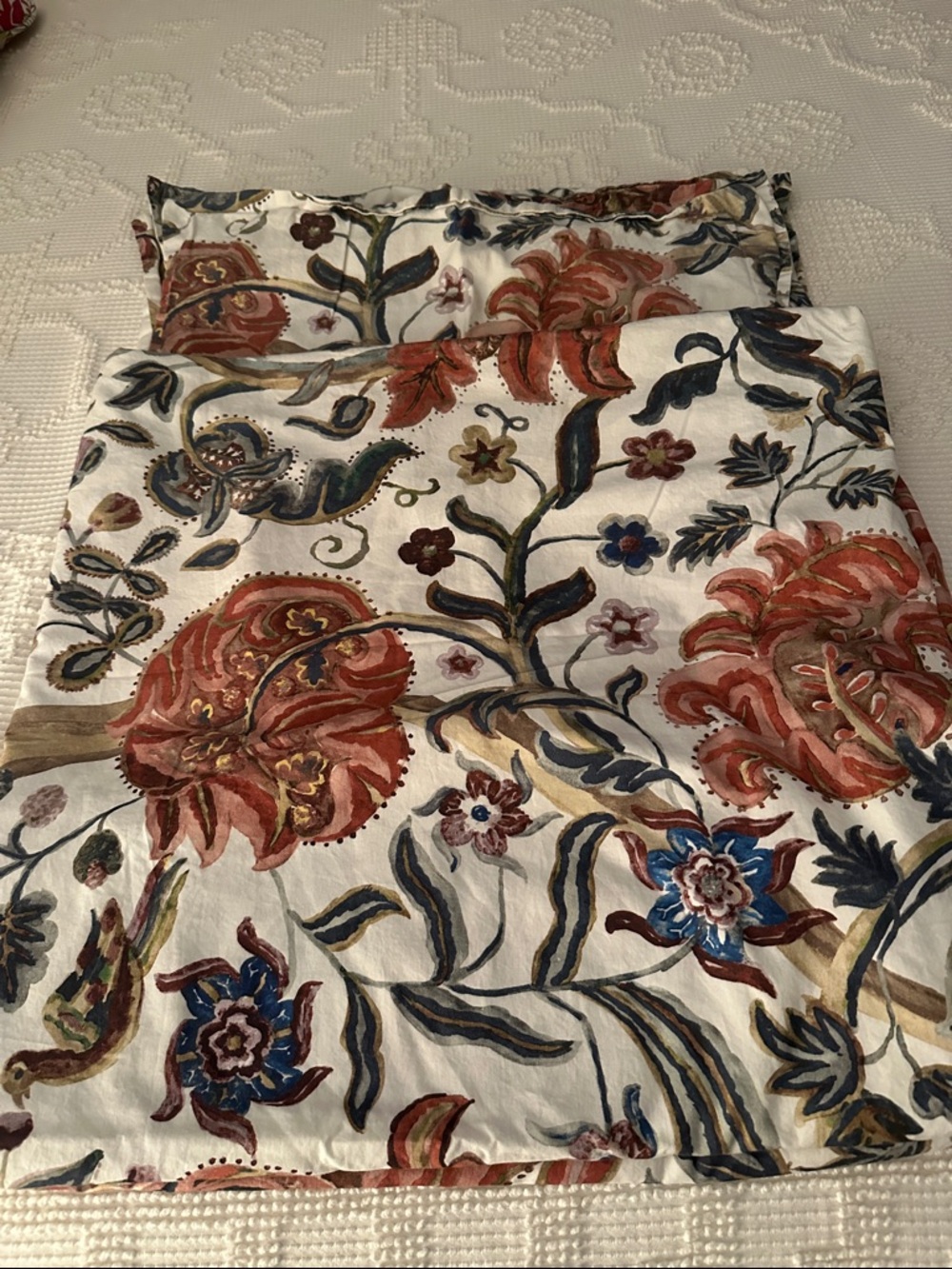 Pottery Barn Floral Duvet Cover w/ 2 matching shams